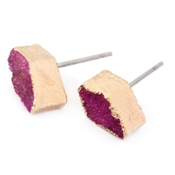 PINK DRUZY STUD EARRINGS - Picture 3 of 4